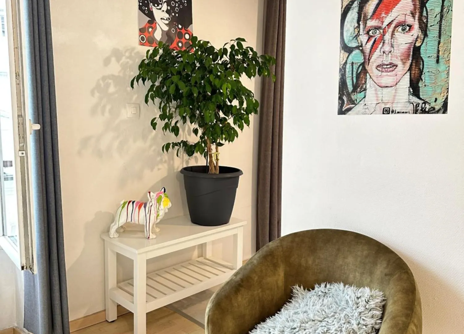 Marais Apartment Near Louvre Museum Ecouffes Paryż Francja