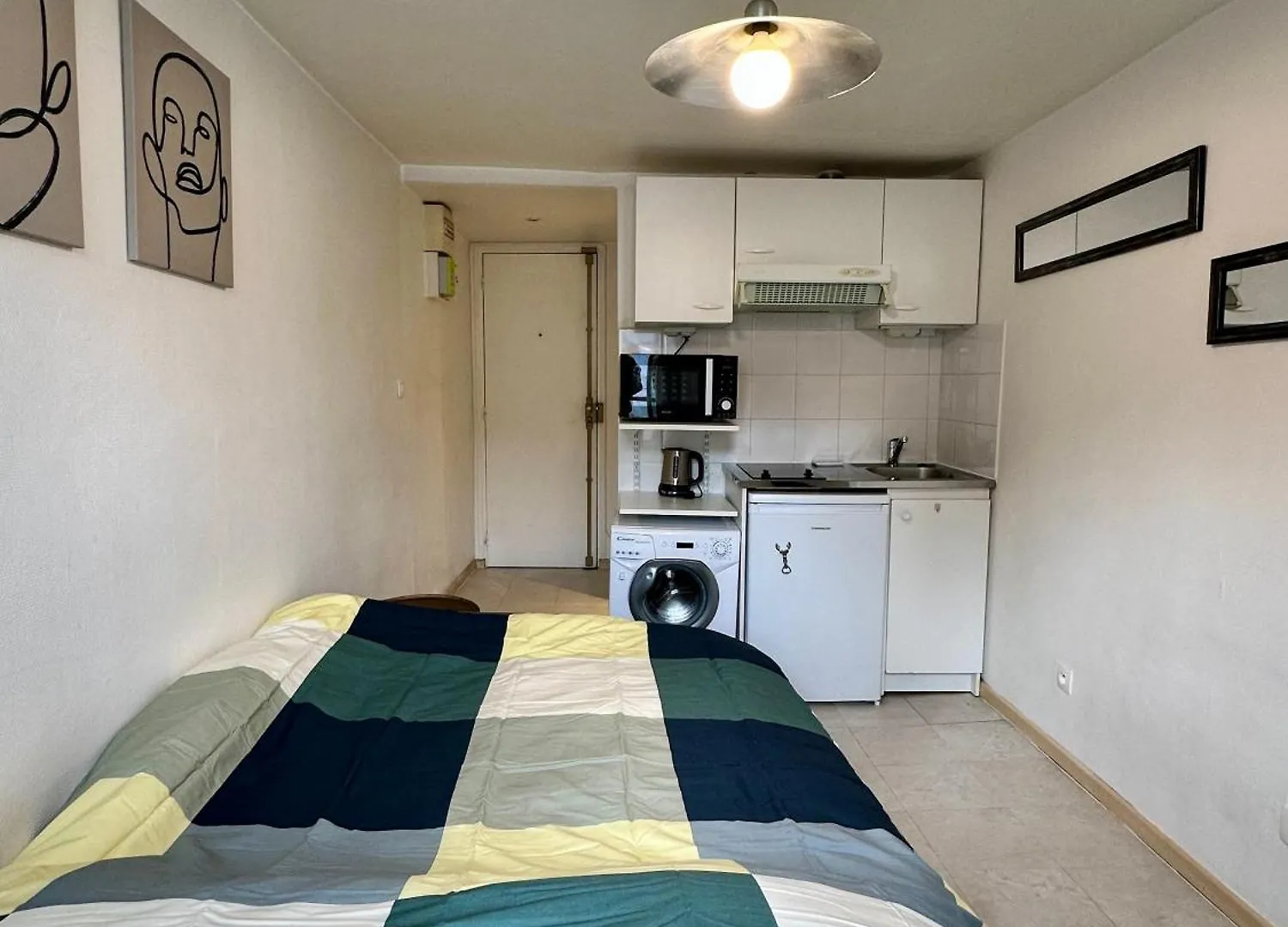 Marais Apartment Near Louvre Museum Ecouffes Paris
